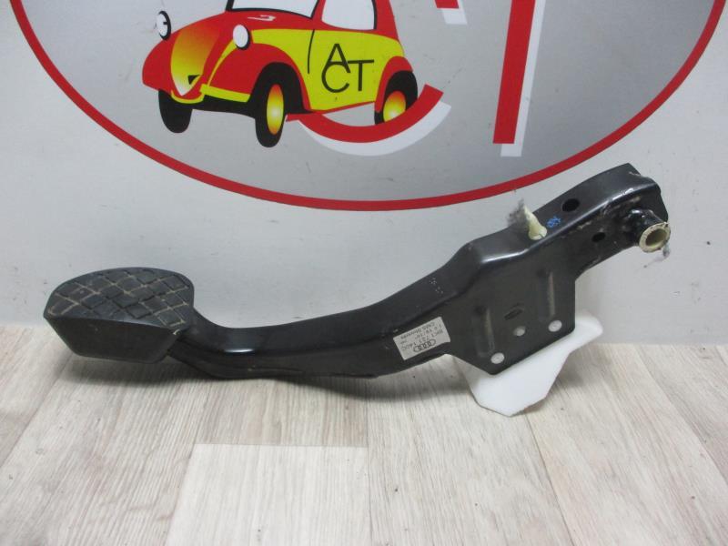 Pedale de frein AUDI A4 3 PHASE 1 Diesel - 1