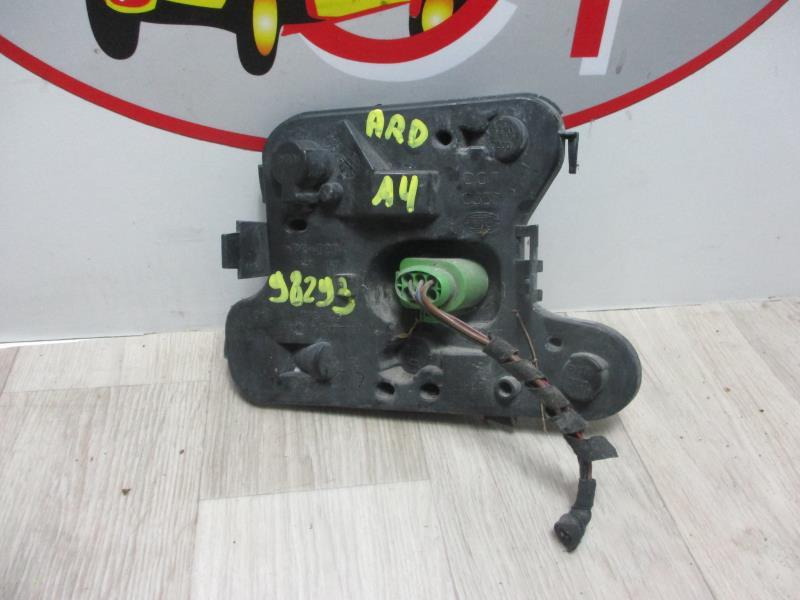 Base portalampade fanale posteriore destro AUDI A4 2 PHASE 1 Diésel - 1