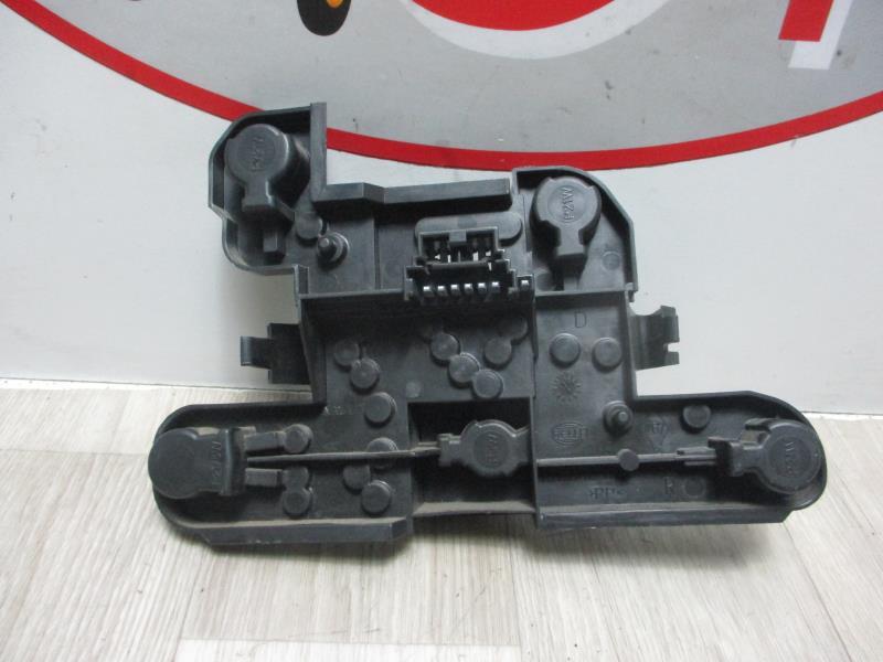 Base portalampade fanale posteriore destro RENAULT MEGANE 1 PHASE 2 Gasolina - 1