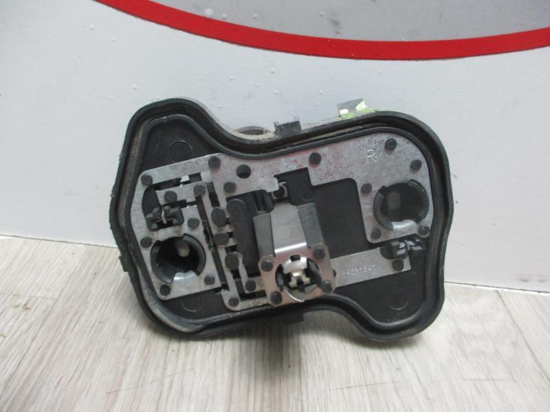 Base portalampade fanale posteriore destro VOLKSWAGEN GOLF 5 Diésel - 1