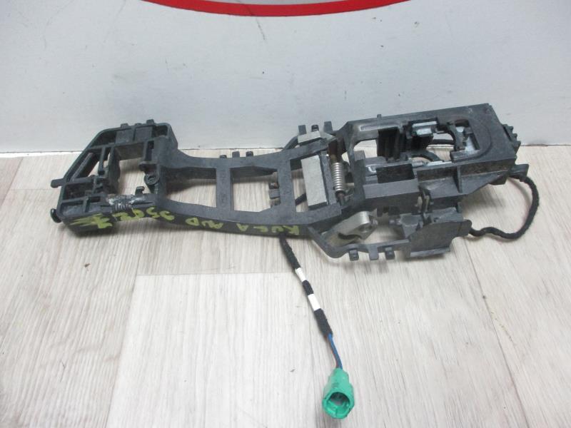 Support poignee porte avant droite FORD KUGA 1 Diesel - 1