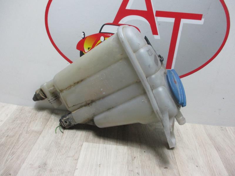 Vase d'expansion AUDI A4 3 PHASE 1 Diesel - 1