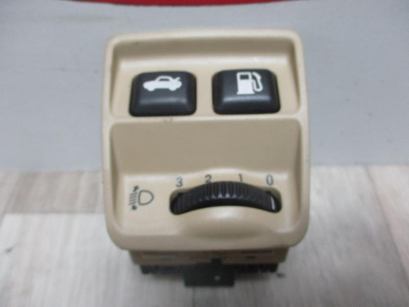 Bouton/Interrupteur JAGUAR S-TYPE PHASE 1 Essence - 1