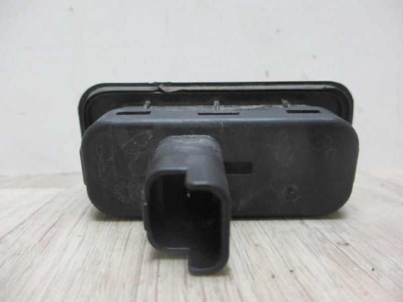 Bouton de coffre RENAULT SCENIC 3 PHASE 3 Diesel - 1