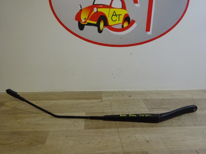 Braccio tergicristallo anteriore destro ALFA ROMEO MITO PHASE 1 Diésel - 1