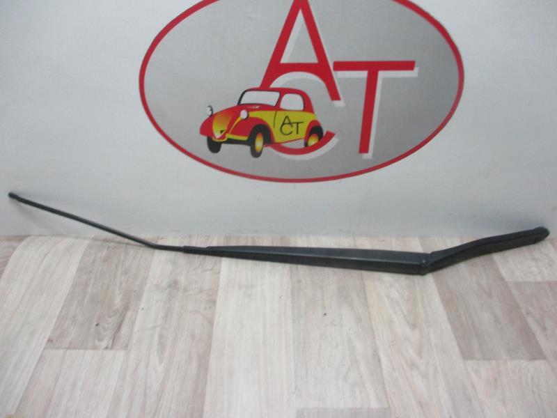 Bras essuie glace avant droit RENAULT CLIO 4 PHASE 1 BREAK Diesel - 1
