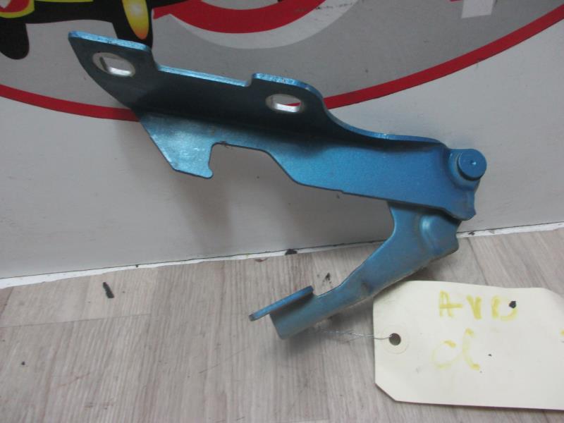 Charniere de capot RENAULT CLIO 2 PHASE 2 Diesel - 1
