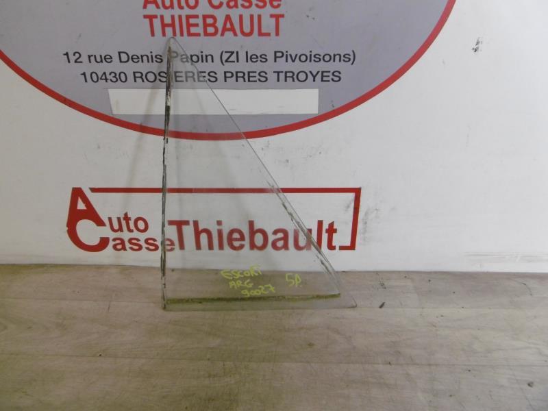 Custode arriere gauche FORD ESCORT 4 Essence - 1