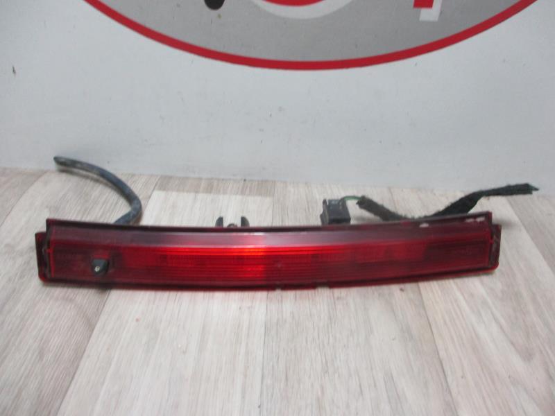 Luce stop centrale RENAULT CLIO 4 PHASE 2 Diésel - 1