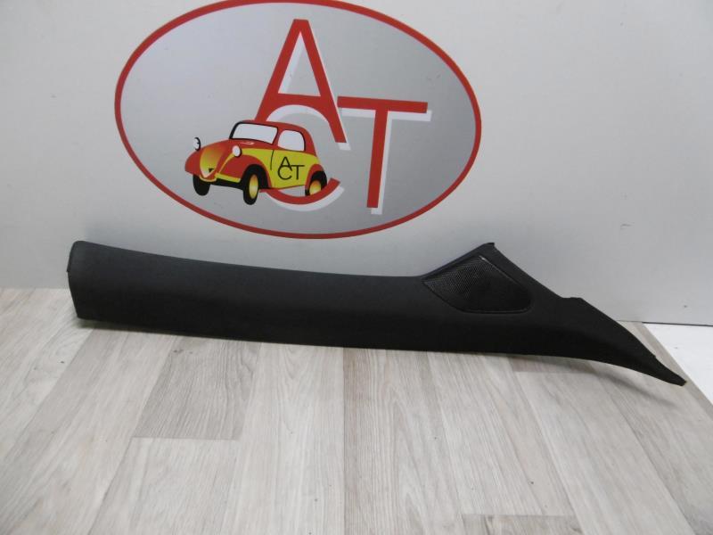 Garniture laterale arriere droite AUDI A3 2 PHASE 1 Diesel - 1