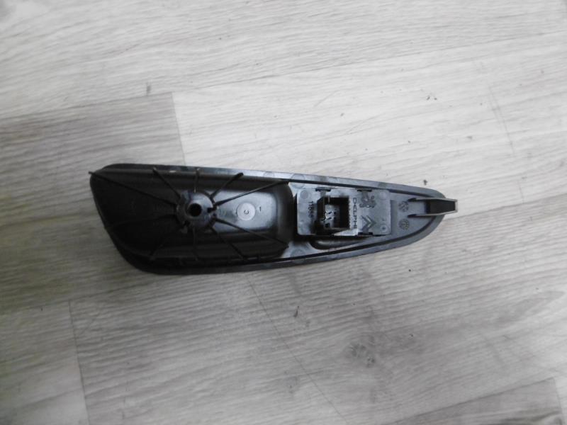 Interruttore lavacristalli posteriore destro PEUGEOT 308 1 SW PHASE 1 BREAK Diésel - 1