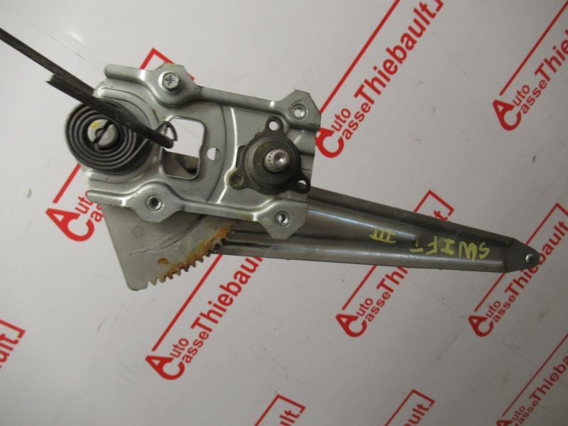 Alzacristalli manuale posteriore destro SUZUKI SWIFT 3 Diésel - 1