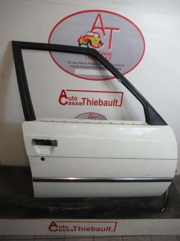 Porte avant droit RENAULT R9 Essence - 1