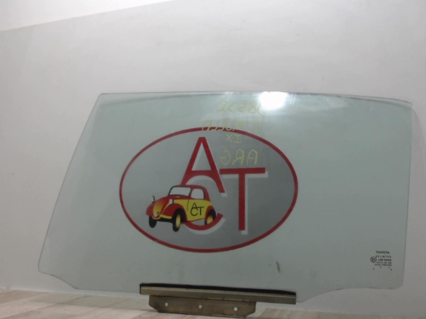 Vetro posteriore sinistro TOYOTA COROLLA 10 PHASE 1 Diésel - 1