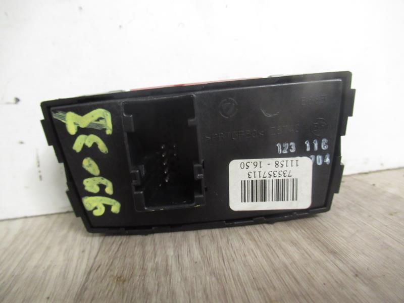 Bouton de warning FIAT PANDA 2 PHASE 2 Essence - 1