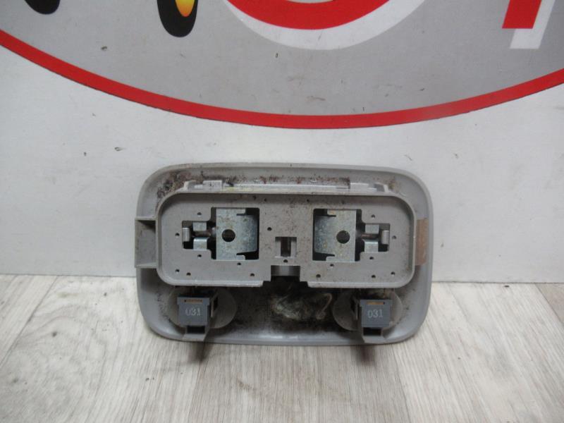 Eclairage de plafonnier NISSAN MAXIMA QX 3 Essence - 1
