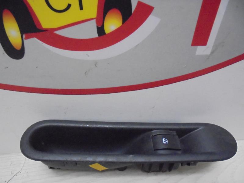 Interruttore lavacristalli posteriore destro RENAULT GRAND ESPACE 4 PHASE 2 Diésel - 1