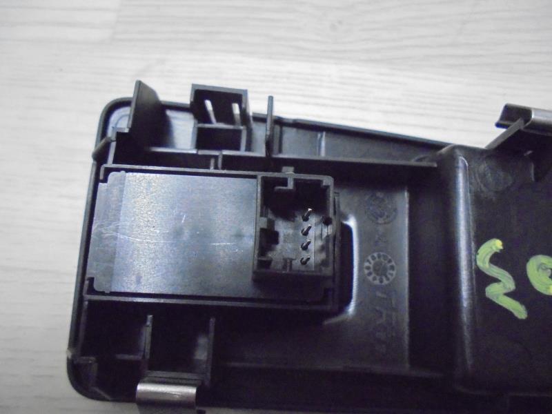 Interruttore lavacristalli anteriore destro FIAT GRANDE PUNTO Diésel - 1