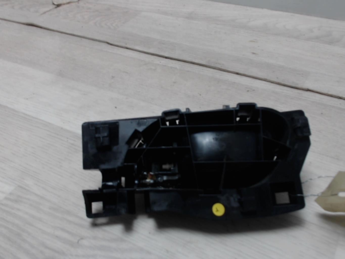 Maniglia interna posteriore destra PEUGEOT 3008 1 PHASE 1 Diésel - 1