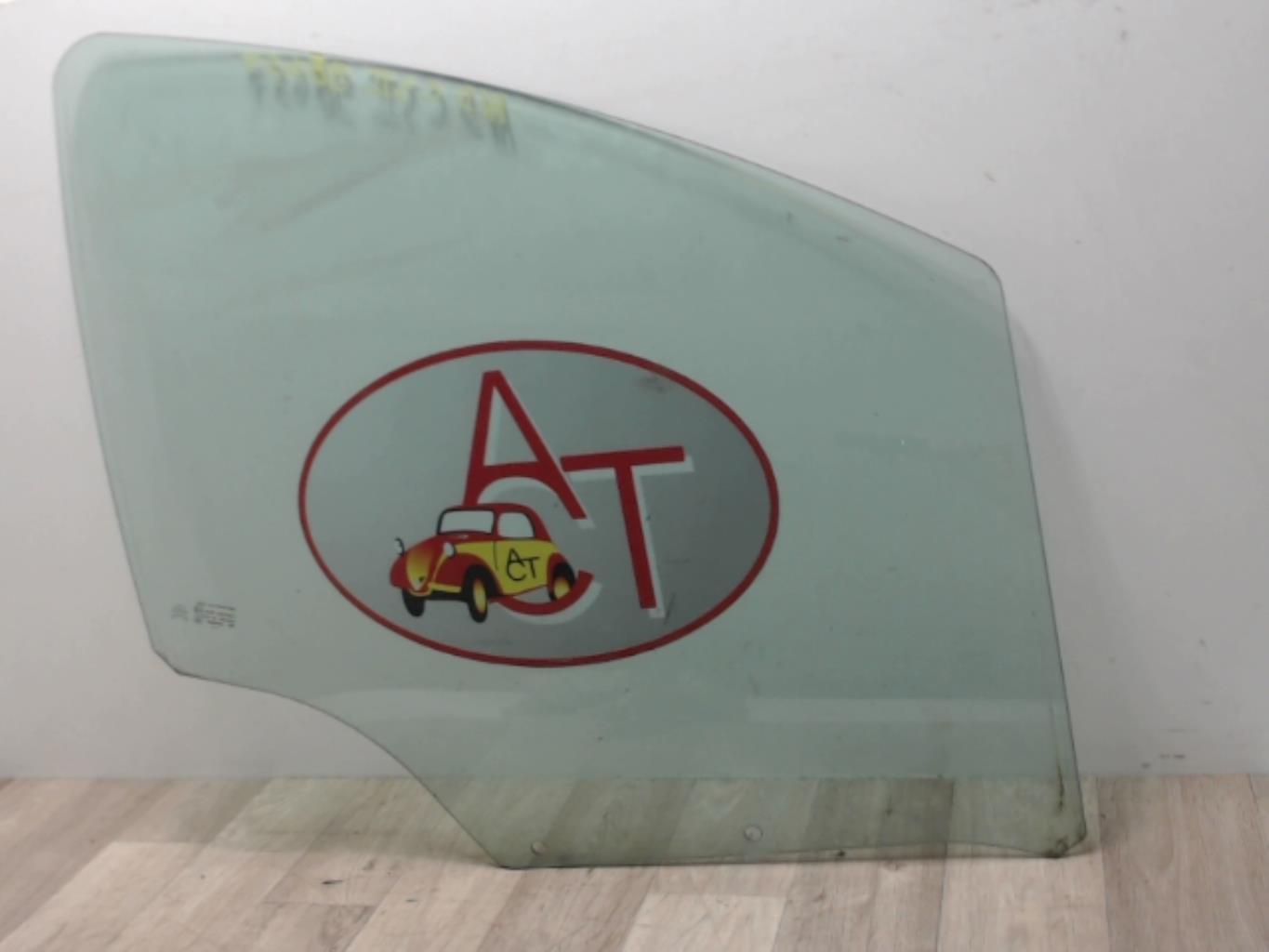 Vitre avant droit CITROEN C3 2 PHASE 1 Diesel - 1