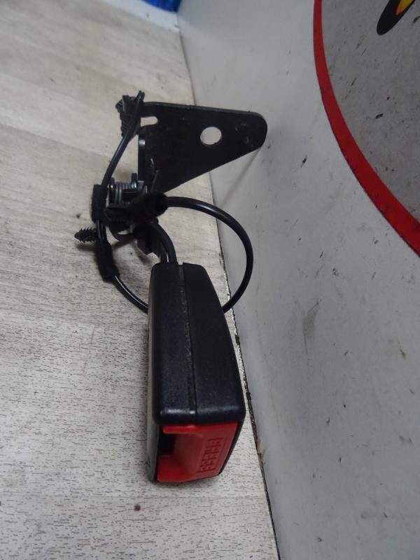 Aggancio cintura sicurezza posteriore destro CITROEN C5 2 BREAK Diésel - 1