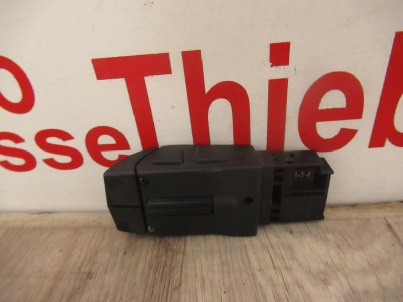 Commande autoradio RENAULT LAGUNA 2 PHASE 1 Essence - 1
