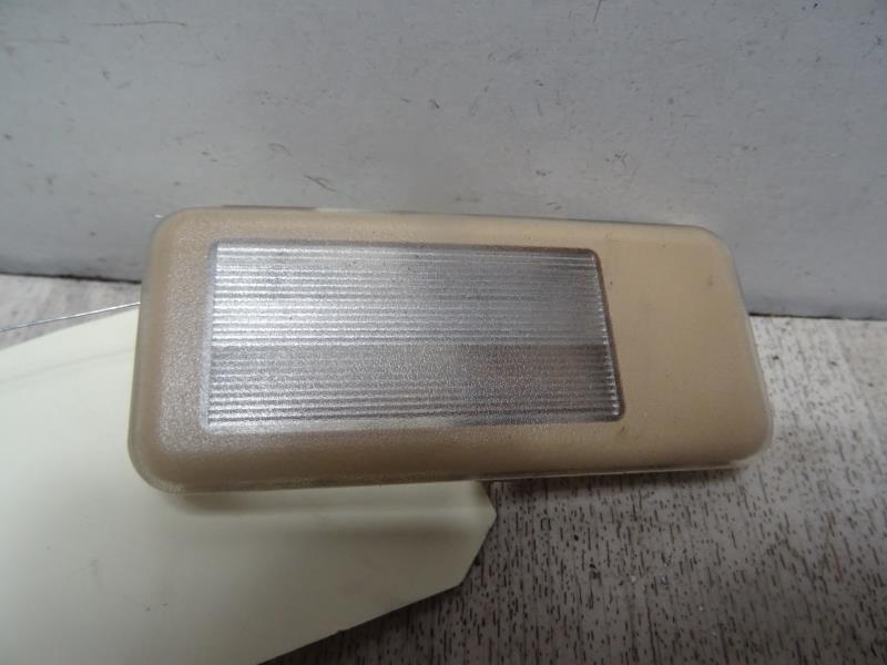Eclairage de plafonnier BMW SERIE 3 E46 PHASE 2 Diesel - 1