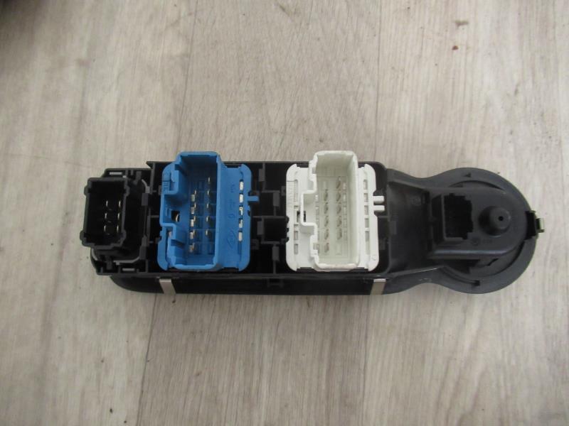 Interrupteur de leve vitre RENAULT MODUS PHASE 2 Diesel - 1