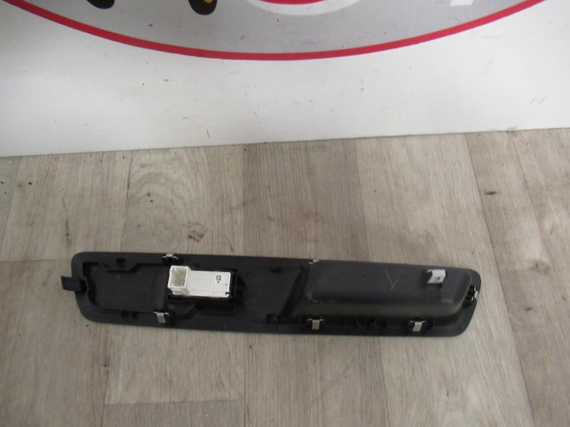 Interruttore lavacristalli anteriore destro PEUGEOT EXPERT 3 PHASE 1 Diésel - 1