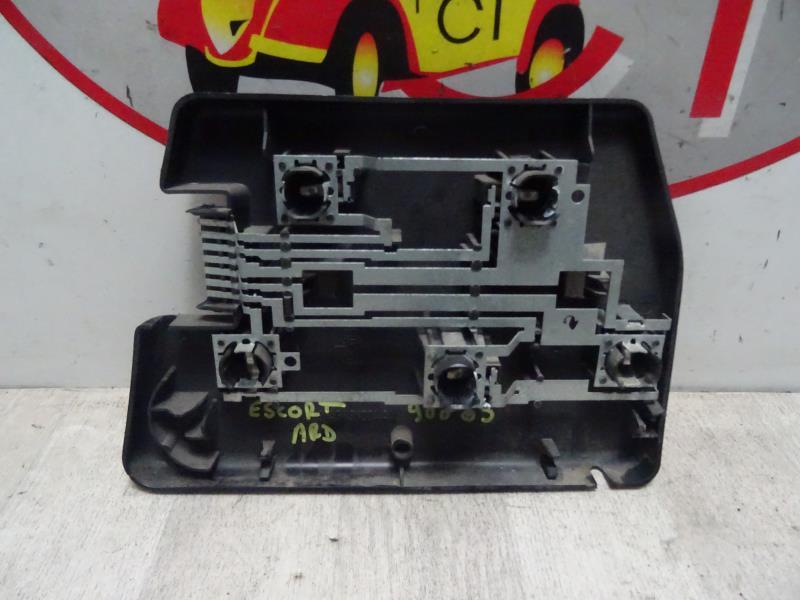 Base portalampade fanale posteriore destro FORD ESCORT 5 PHASE 1 Diésel - 1