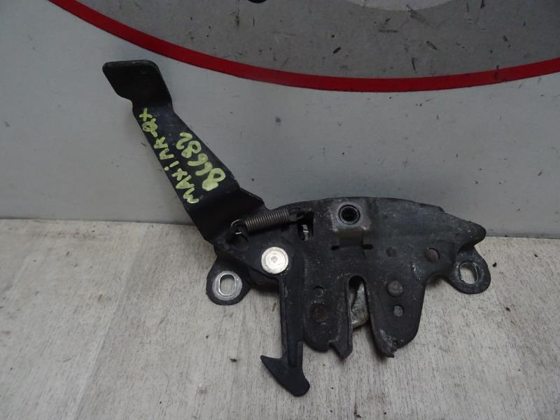 Serrure de capot NISSAN MAXIMA QX 3 Essence - 1