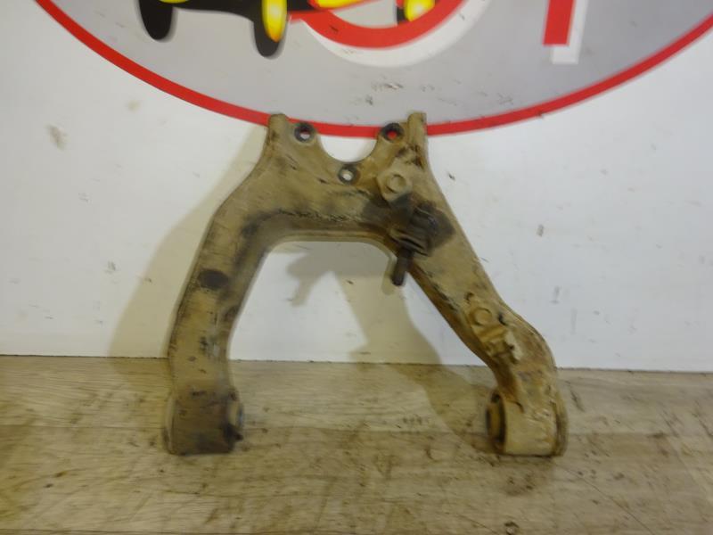 Triangolo superiore anteriore destro MITSUBISHI PAJERO 3 PHASE 2 Diésel - 1
