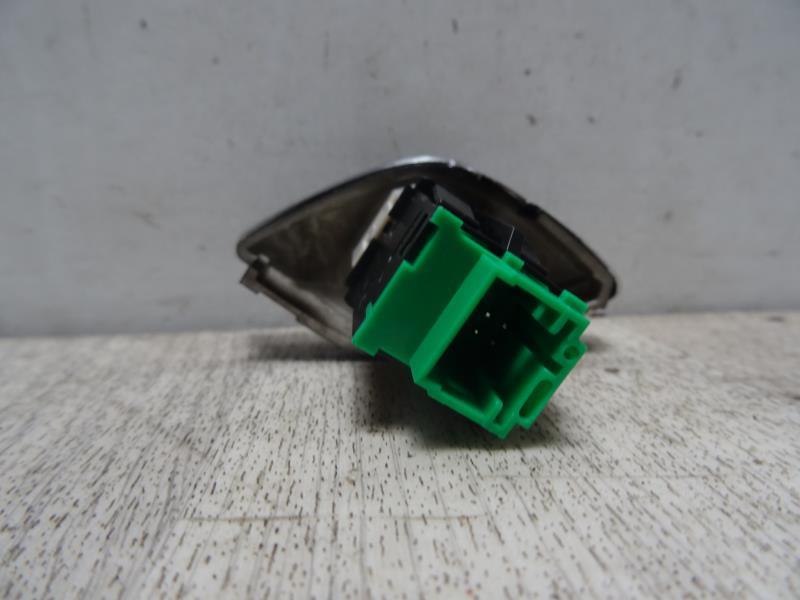Bouton/Interrupteur CITROEN C3 2 PHASE 1 Essence - 1
