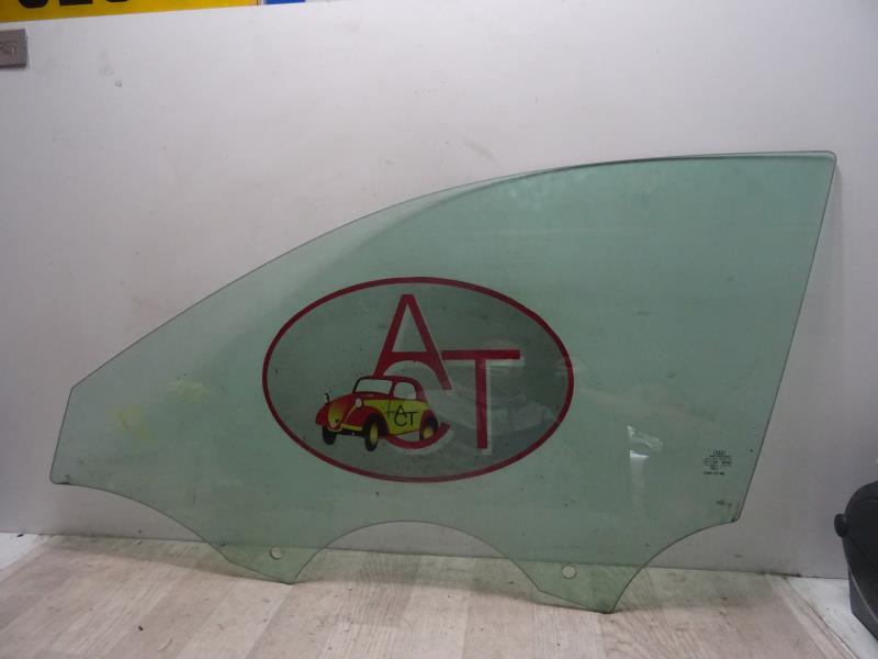 Vitre avant gauche AUDI A3 3 SPORTBACK PHASE 1 Diesel - 1