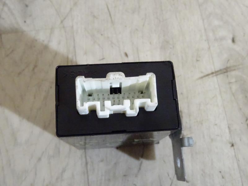 Boitier servitude moteur (BSM) MAZDA 3 2 PHASE 1 Diesel - 1