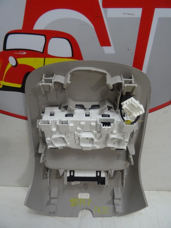 Eclairage de plafonnier CITROEN C4 2 PHASE 1 Diesel - 1