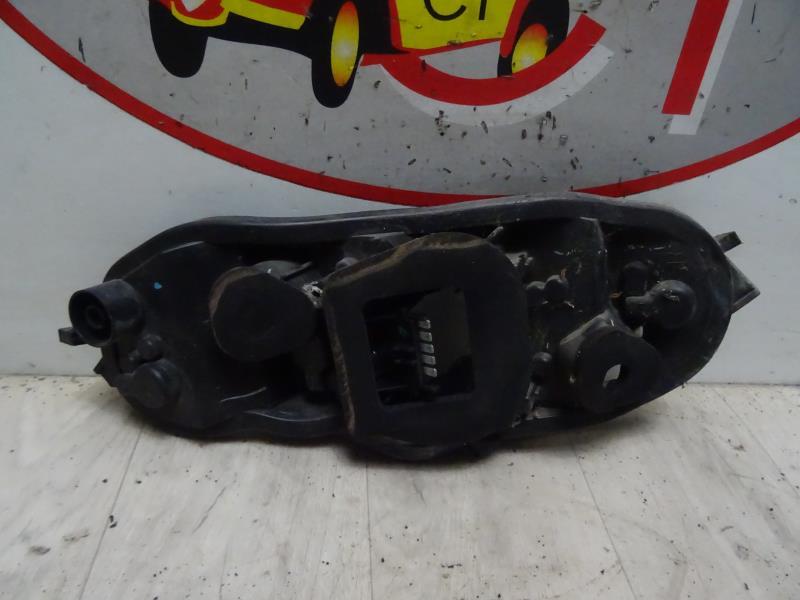 Base portalampade fanale posteriore destro OPEL CORSA D PHASE 2 Diésel - 1