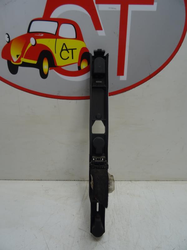 Base portalampade fanale posteriore destro RENAULT KANGOO 1 PHASE 1 Diésel - 1