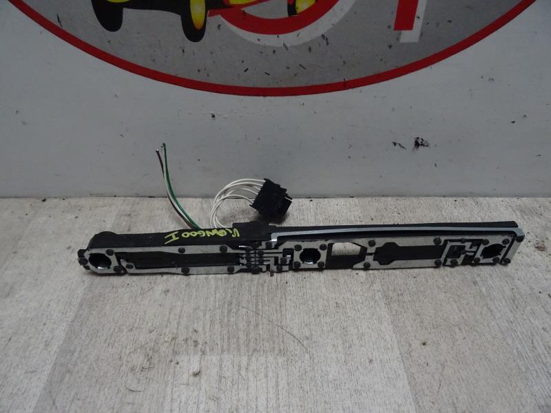 Base portalampade fanale posteriore sinistro RENAULT KANGOO 1 PHASE 1 Diésel - 1