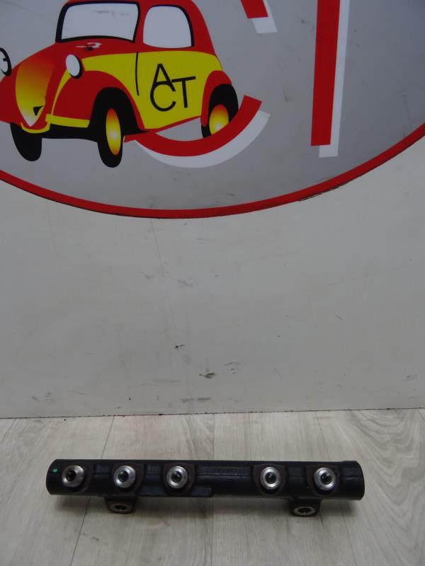 Rampe injection PEUGEOT 207  - 1
