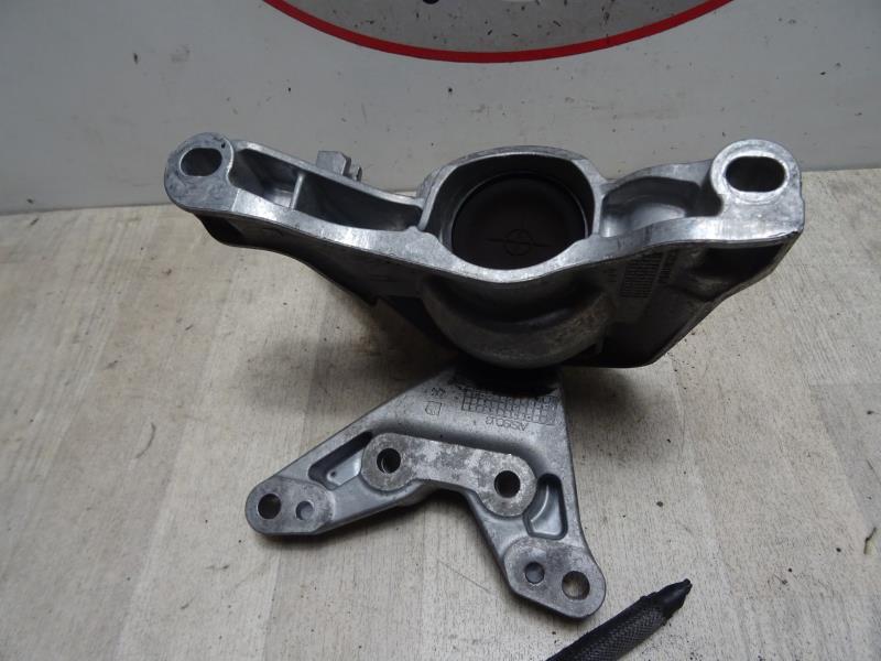 Supporto motore destro PEUGEOT 308 2 SW PHASE 1 BREAK Gasolina - 1
