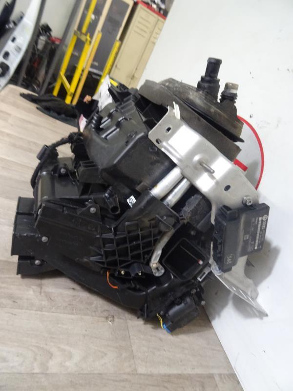Bloc chauffage VOLKSWAGEN GOLF PLUS PHASE 1 Diesel - 1