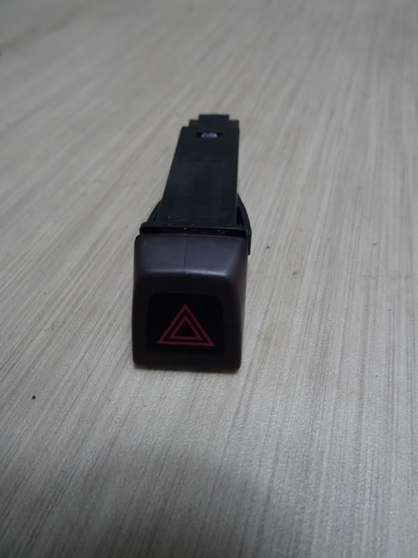 Bouton de warning VOLVO S 40 2 PHASE 1 Diesel - 1