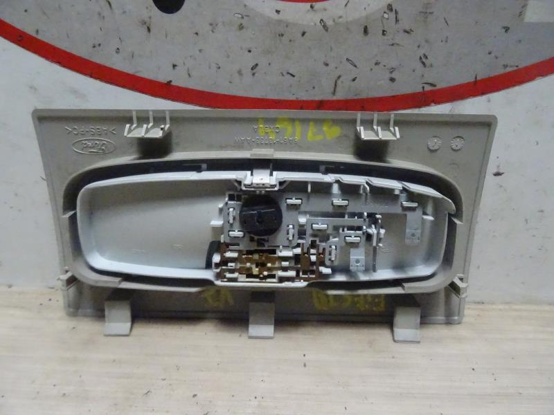 Eclairage de plafonnier FORD FIESTA 6 PHASE 1 Diesel - 1