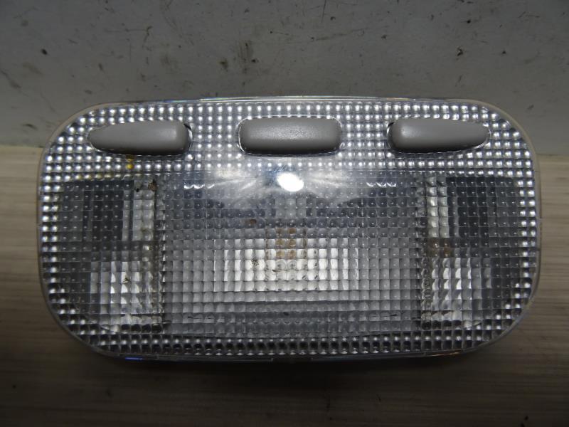 Luce di cortesia PEUGEOT 1007 Gasolina - 1