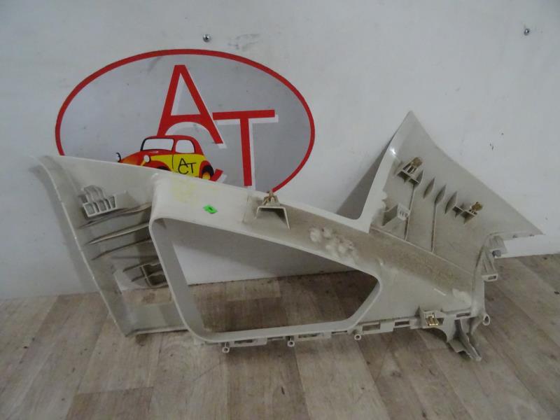 Garniture laterale arriere gauche DODGE CALIBER Diesel - 1