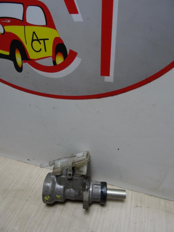 Cilindro maestro (freno) FORD FOCUS 1 Gasolina - 1