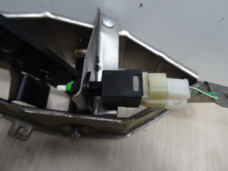 Pedale de frein SUZUKI WAGON-R PHASE 2 Essence - 1