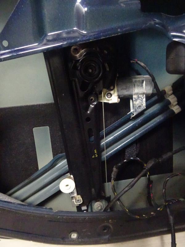 Portiera posteriore sinistra BMW SERIE 5 E60 PHASE 2 Diésel - 1