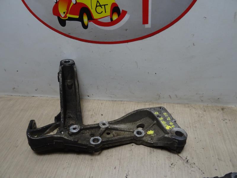 Silentbloc VOLKSWAGEN GOLF 5 Diesel - 1